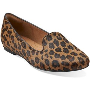 Clarks Womens Valley Lounge Tan Leopard Shoes, Size 9 M   64566