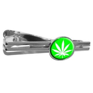 Marijuana Pot Weed Leaf   Green Round Tie Bar Clip Clasp Tack   Silver   Other Products