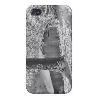 Black and White Backlit Rural Snow Scene iPhone 4/4S Case