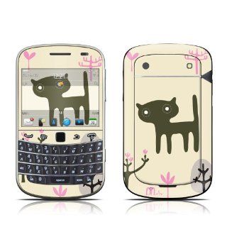 Black Cat Design Protector Skin Decal Sticker for BlackBerry Bold Touch 9930 9900 Cell Phone: Cell Phones & Accessories