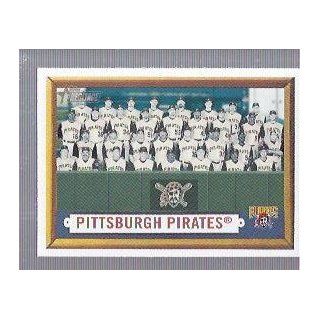 2006 Topps Heritage #161 Pittsburgh Pirates Team: Sports Collectibles