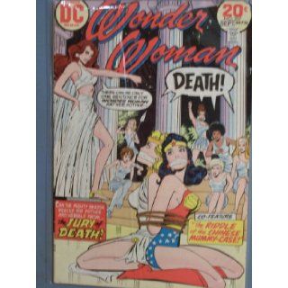 Wonder Woman #207 (Vol. 32 No. 207, Aug Sept 1973): Charles Moulton: Books