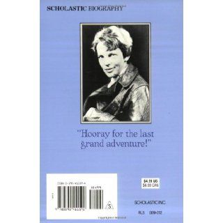 Lost Star: The Story of Amelia Earheart: The Story Of Amelia Earhart: Patricia G. Lauber, Patricia Lauber: 9780590411592: Books