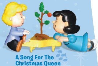 Peanuts Charlie Brown Christmas Schroeder and Lucy Figure Song for the Christmas Queen Play Pack: Toys & Games