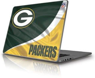NFL   Green Bay Packers   Green Bay Packers   MacBook Pro 13 (2009/2010)   Skinit Skin: Computers & Accessories