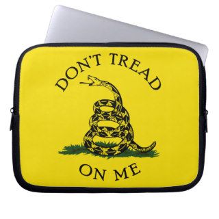 Don't Tread on Me   Gadsden Snake Laptop Computer Sleeves