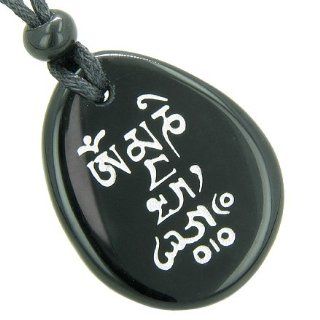 Tibetan Mantra Om Mani Padme Hum Spiritual Amulet Black Onyx Wish Totem Gem Stone Necklace Pendant: Best Amulets: Jewelry