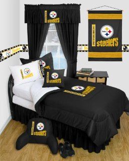 Pittsburgh Steelers NFL 4 Pc QUEEN Comforter Set   Locker Room Series   (Comforter, 2 Shams, 1 Bedskirt) SAVE BIG ON BUNDLING!: Everything Else