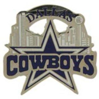 NFL Dallas Cowboys Star Pin 1 1/4" Sports & Outdoors