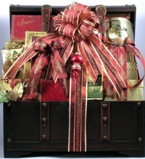 Gift Basket Village The V.I.P Holiday Gift Basket, Medium : Gourmet Snacks And Hors Doeuvres Gifts : Grocery & Gourmet Food