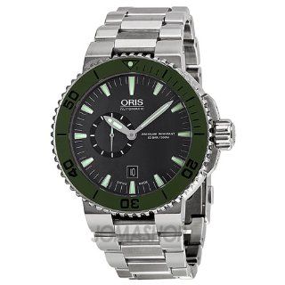 Oris Men's Aquis Divers Black Dial Stainless Steel Bracelet Watch (743 7673 4157MB): Oris: Watches