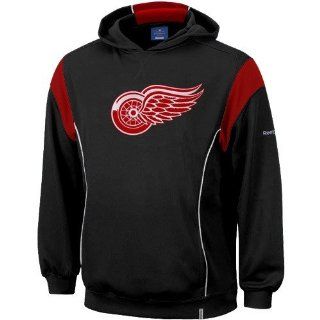Reebok Detroit Red Wings Black Showboat Hoody Sweatshirt (XXXX Large)  Sports Fan Sweatshirts  Sports & Outdoors