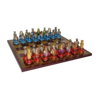 Camelot Busts Painted Resin Chess Set   Multi Color Pieces: Toys & Games