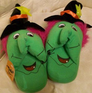 Light up Witch Plush Soft Shoes Slippers, Green, Kid Size 2 3, Great for Halloween Costume Toys & Games