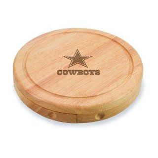 Dallas Cowboys Brie Cutting Board Set : Sporting Goods : Sports & Outdoors