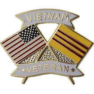 American and Vietnam Veteran Crossed Flags 1 1/8" Lapel Pin: Everything Else