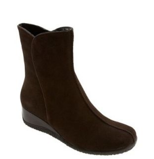 Sudini Womens 'Juneau' Suede Short Boot (10.5M Brown): Shoes