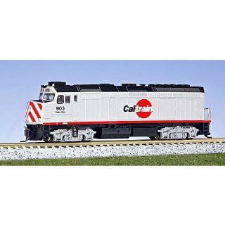 Kato USA Model Train Products EMD F40PH #903 Caltrain N Scale Train: Toys & Games