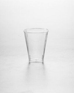 The Kaya Collection Clear Disposable 2 oz Square Plastic Shot Glass   960 Shot Glasses: Kitchen & Dining
