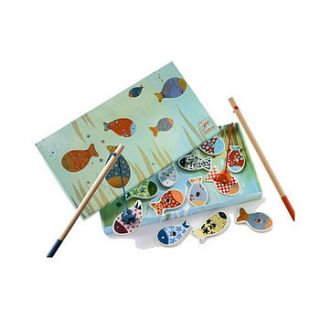 wooden magnetic fishing game by little baby company