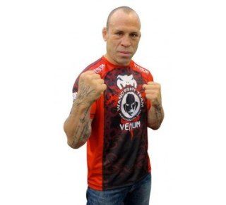 Venum Wanderlei Silva "UFC 147 Walk Out" T shirt   Black/Red : Sports Fan T Shirts : Sports & Outdoors