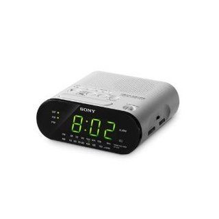 Sony ICF C218 Dream Machine™ AM/FM Clock Radio in White: Electronics
