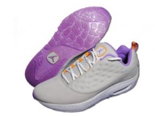 Nike Men's Jordan CMFT Viz Air 13 Basketball Shoe: Shoes