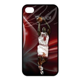 well known #9 small forward player Luol Deng in nba team Chicago Bulls iphone 4&4s case: Cell Phones & Accessories