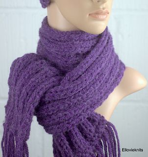 hand knit scarf by elloviehandmade