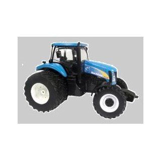 Ertl New Holland Tg275 Tractor 1:32 Scale Farm Toy: Toys & Games