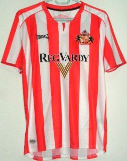 Sunderland 2005 07 Boys Home Jersey Red/White Large (11 12Y)  Sports Fan Soccer Equipment  Sports & Outdoors