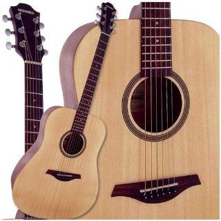 Hohner Dreadnought Plus Acoustic Guitar: Musical Instruments