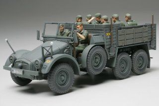 1/48 German 6x4 Kfz.70 Truck: Toys & Games