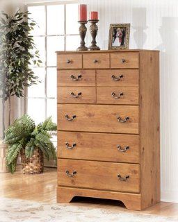 Cottage Style Wooden Bedroom Chest   Chests Of Drawers