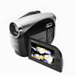 Samsung DVD Camcorder, 34x Zoom Lens, 720x480 Res, USB2.0, 60min Rcrdng/60min Bttry : Camera & Photo
