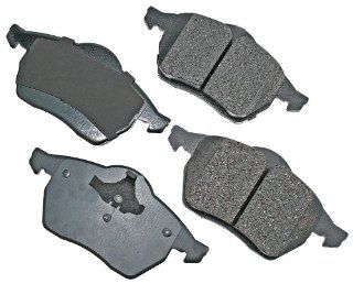 Akebono EUR555A EURO Ultra Premium Ceramic Brake Pad Set: Automotive