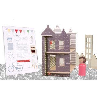 Lille Huset xs Doll House, Logan: Toys & Games