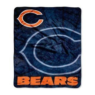 Chicago Bears 50 x 60 inch Roll Out Design Royal Plush Raschel Throw Blanket : Sports & Outdoors