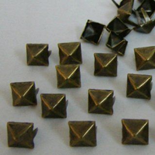 100 Pcs. 8.00 Mm. Brass Glam Pyramid Studs Nailheads  