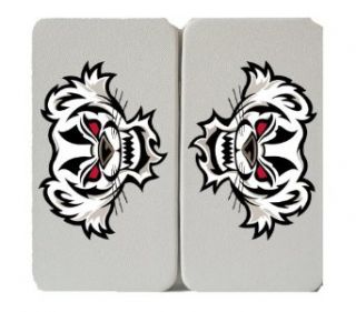 Growling Aggressive Badger Sports Team Logo   White Taiga Hinge Wallet Clutch: Clothing