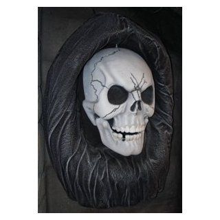 Chattering Grim Reaper Skull Halloween Prop   Yard Art