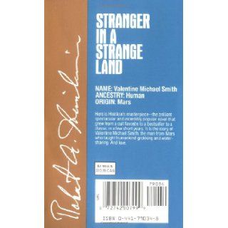 Stranger in a Strange Land (Remembering Tomorrow): Robert A. Heinlein: 9780441790340: Books