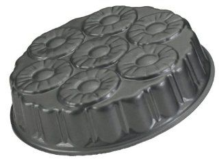 Nordic Ware Pineapple Upside Down Cake Pan Novelty Cake Pans Kitchen & Dining