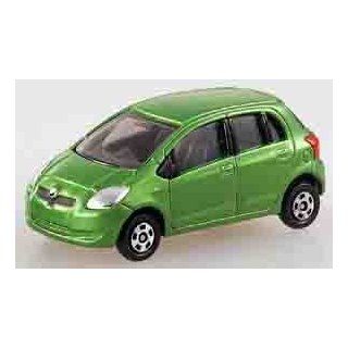 Tomy Toyota Vitz Green #033 7: Toys & Games