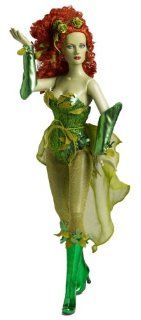 Robert Tonner Poison Ivy Deluxe: Toys & Games