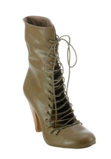 Cat Got Your Tongue Boot in Tom Kitten  Mod Retro Vintage Boots