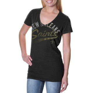 NFL New Orleans Saints Audible V Neck Short Sleeve Women's T Shirt With Oversized Distressed Team Print (Black Medium) : Sports Fan T Shirts : Clothing