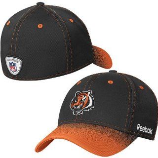 Mens Cincinnati Bengals Fadeout Sideline 2nd Season Player Flex Fit Hat   L/XL Clothing