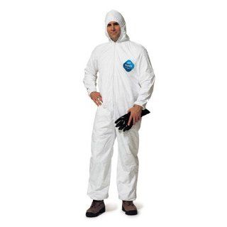 DuPont White Tyvek Disposable Coveralls With Hood Size: Medium: Science Lab Coveralls: Industrial & Scientific