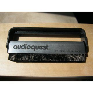 AudioQuest LP record clean brush: Musical Instruments